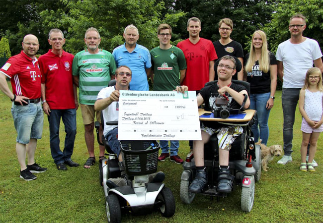Dinklager Fanclubinitiative spendet 1000 Euro an Festival of Differences
